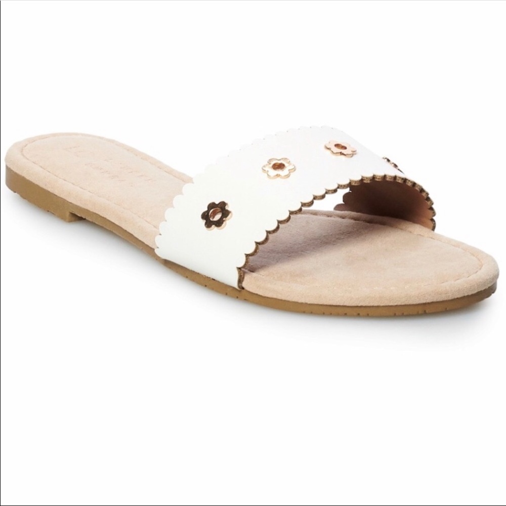 LC Lauren Conrad Sandals